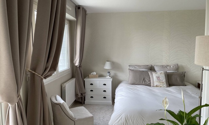 La Baule-Escoublac Apartment | Ideal 2-Room Terrace with Ocean View & Spa Amenities