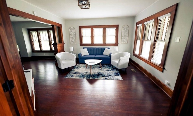 Terre Haute House | Guest Rated: 10/10 - Cozy 2BR Retreat with Deck & Grill