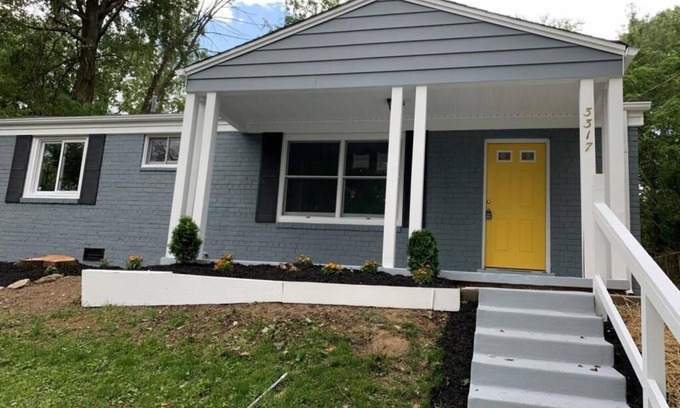 College Park House | Cozy 3-Bedroom Home for Families in Hyattsville, MD