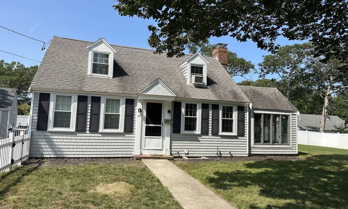 Buzzards Bay House | Family-Friendly 3-Bedroom Retreat in Buzzards Bay