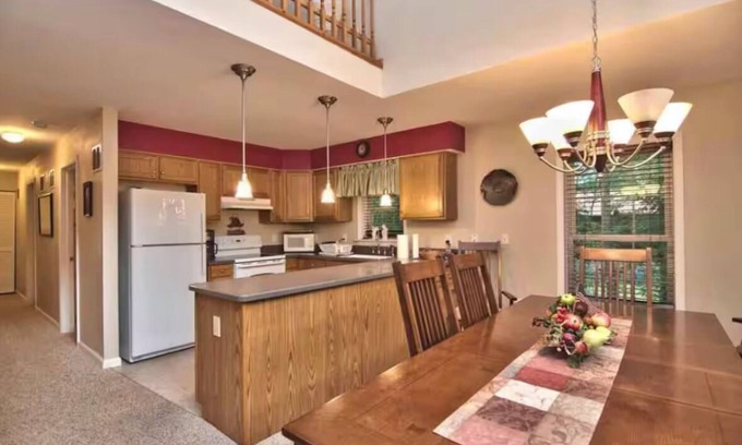 Lackawaxen Ski Chalet | Charming 3-bedroom chalet in Masthope Community.