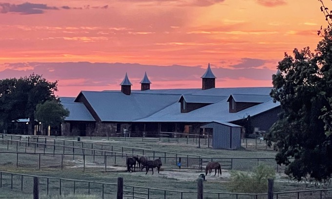 Whitesboro Other | Charming 3 bedroom Farmhouse with amazing views in Whitesboro, Texas.