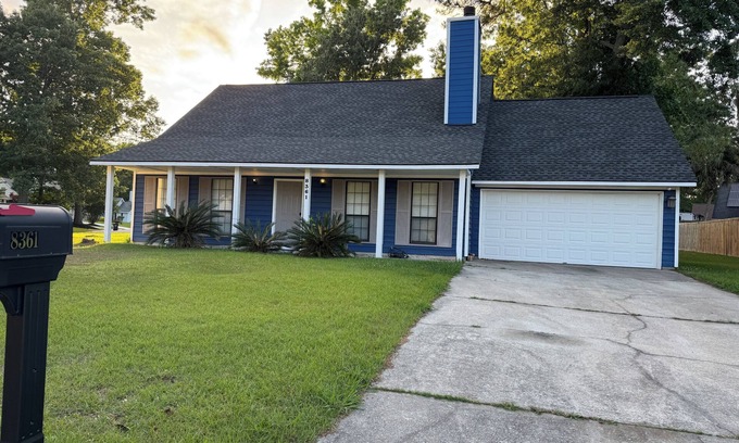 North Charleston House | Charming 3-bedroom house with AC, WiFi in beautiful Charleston