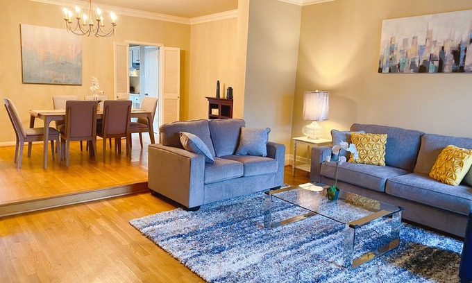 Nassau Bay House | Charming 3-bedroom House with AC, WiFi in fabulous Houston I 0.3mile NASA