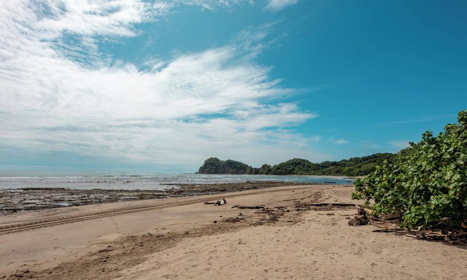 Garza House | Charming 3-bedroom house, Beachfront, Nosara