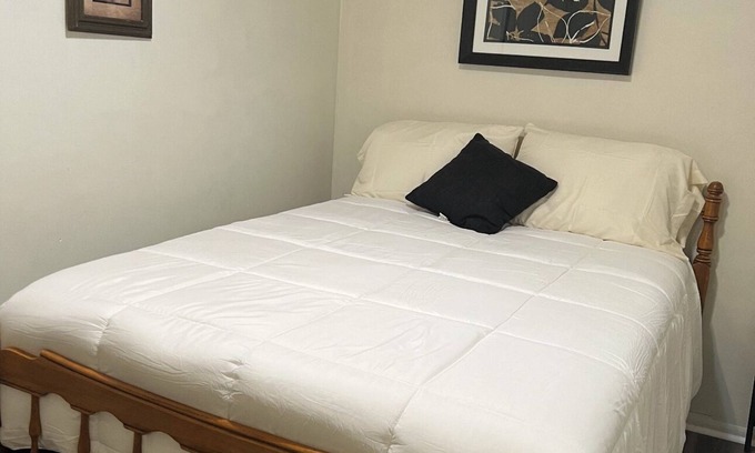 Albion House | Charming 3-bedroom house with WiFi in lovely Albion