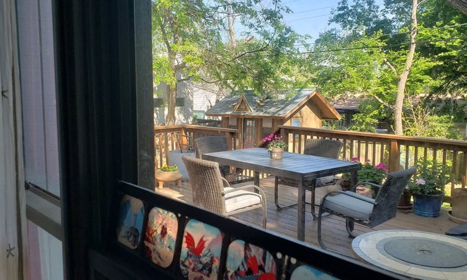 Allandale House | Charming 3-bedroom house in central Austin nearby parks and restaurants