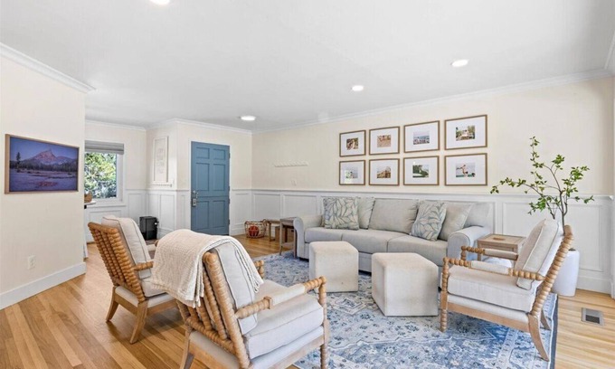 Wooded Area House | Charming 3 BR Home in Safe, Family-Friendly Point Loma
