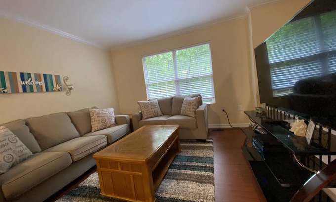Chesapeake Beach House | Top-Rated 4-Bedroom Home with Pool in Chesapeake Beach