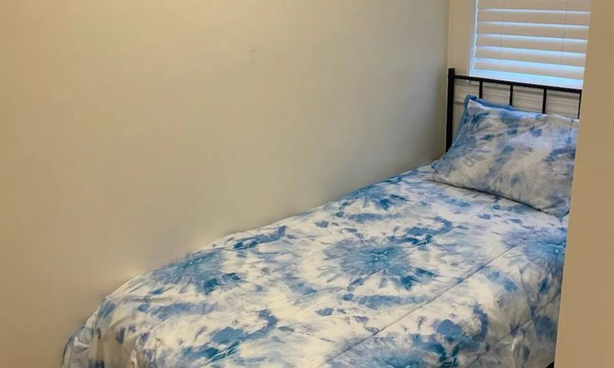 Oxford House | Charming 4-bedroom house 10 minutes away from Ole Miss