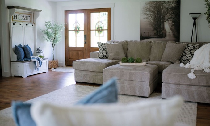 Omaha House | Charming 4BR/3BA Farmhouse, Just 20 Minutes from Branson – A Cozy Retreat