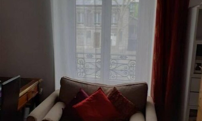 Centre Ville Apartment | Inviting Apartment in Boulogne with Family Amenities