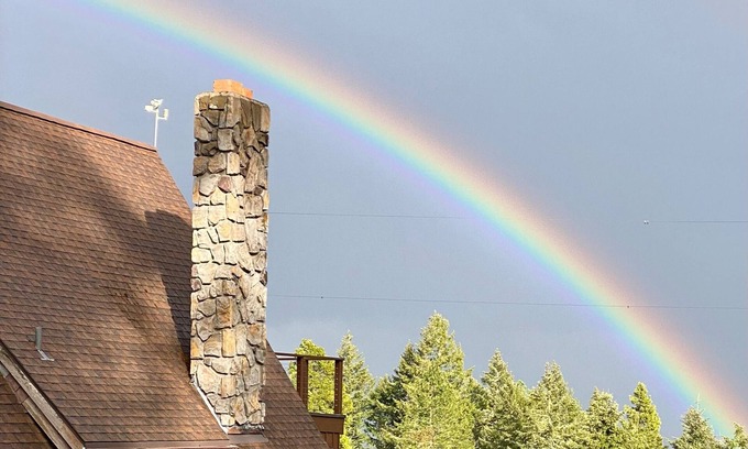 Eugene House | Cozy A Frame Retreat Near Eugene with Pool & Pet Welcome