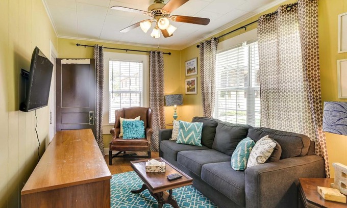 Starkville Apartment | Inviting Retreat Just 2 Miles from Mississippi State Campus