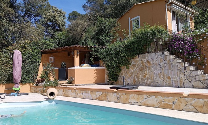 Evenos Apartment | Cozy Studio with Ocean View & Pool - Guest Rated 9.8/10