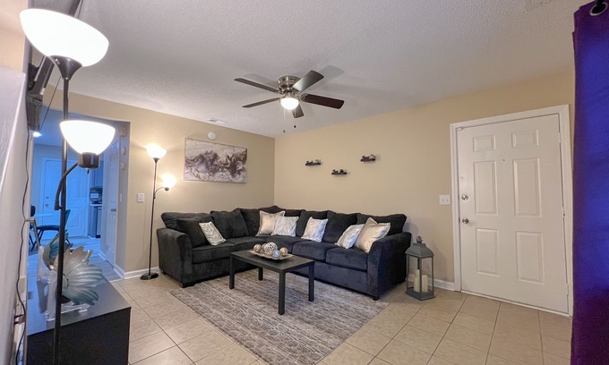 Columbia Apartment | Cozy 2 Bedroom Apartment Near Ft. Jackson and VA Hospital