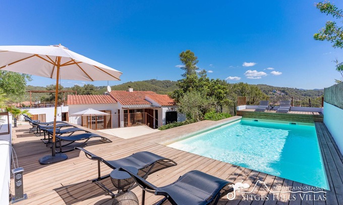 Olivella Villa | Stylish Villa Falco: Pet-Friendly Retreat with Private Pool