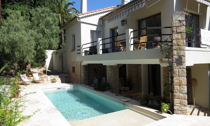 Cagnes-sur-Mer Apartment | Idyllic Apartment in Nice Villa with Pool & Ocean Views