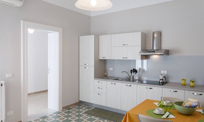 Monopoli Apartment | Top-Rated Apartment for 4 in Monopoli's Vibrant Centre