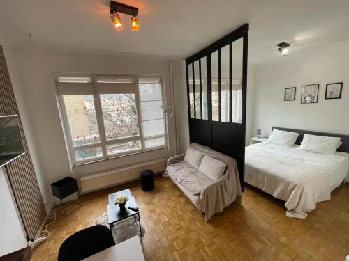 Postel Apartment | Cozy One Bedroom Apartment in Ixelles - Family & Pet Friendly