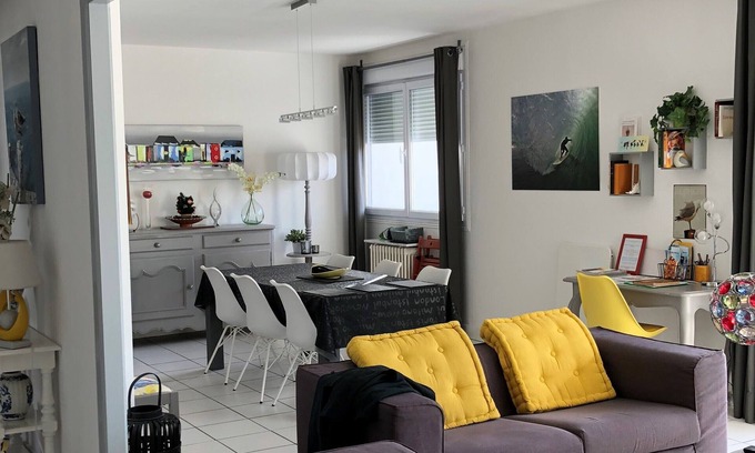 Royan Apartment | Ideal Apartment in Royan with Oceanfront Views & Pool