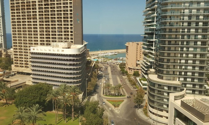 Ain Al Mraiseh Apartment | Relaxing Apartment with Pool, Spa & Perfect 10 Rating