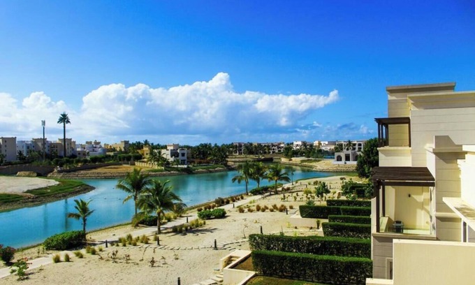 Salalah Apartment | Charming Balcony Retreat