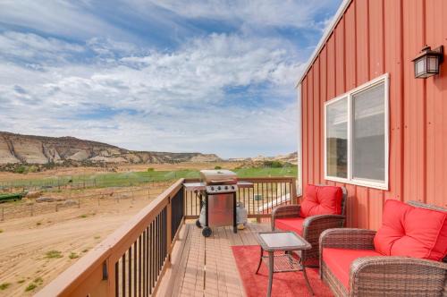 Boulder Apartment | Inviting Barn Apartment in Boulder: Gateway to Nature Awaits!
