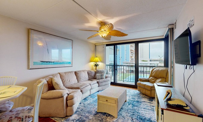 North Ocean City Condo | Charming beachfront resort condo w/ocean views, balcony, pools, tennis, W/D & AC