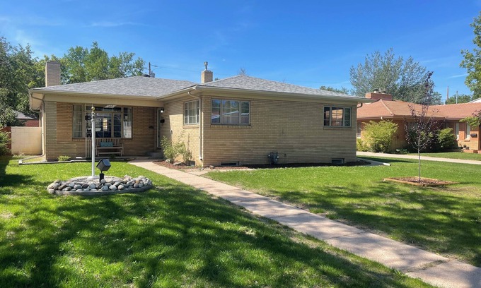 Cheyenne House | Beautiful Brick Home in The Avenues Near Frontier Park