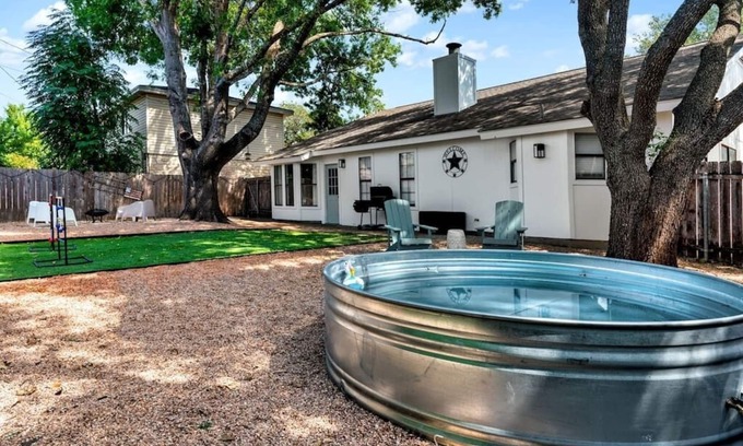 Round Rock House | Bright Oasis with Pool, Spa & Family-Friendly Amenities