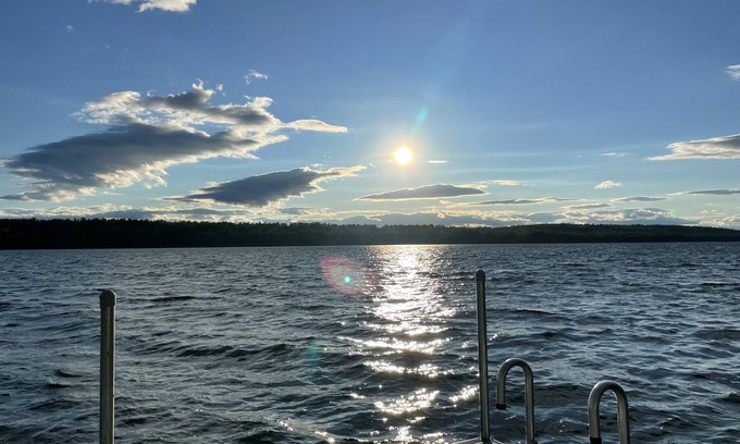 West Poland House | Inviting Cape with Lake Views and Exceptional Guest Rating