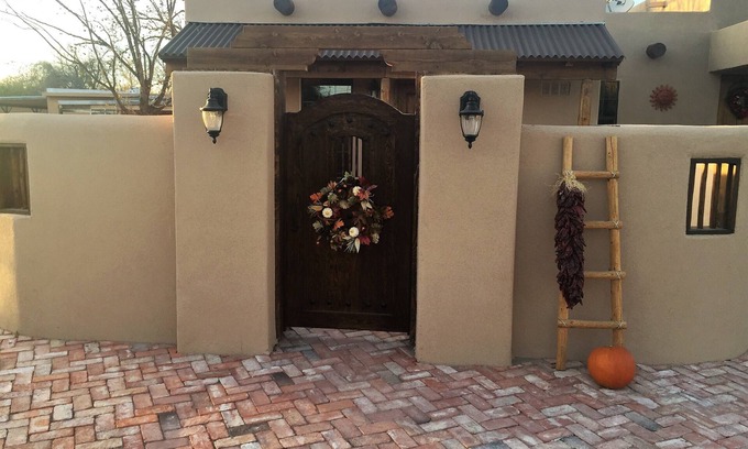 Mesilla House | Historic Mesilla Casita: Spa, Breakfast & 10/10 Rating
