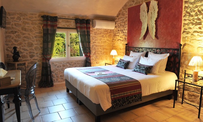 Sarrians Bed & Breakfast | Delightful Chambres d'Hôtes in Provence's Vineyards