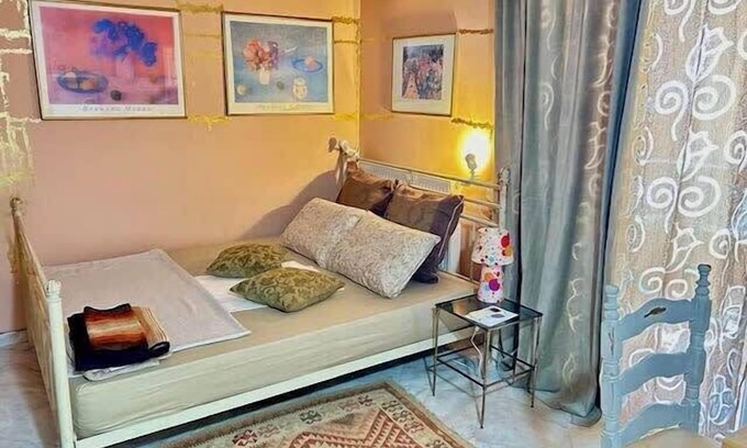 Chios Apartment | Inviting Chios Studio: Your Ideal Island Retreat Awaits