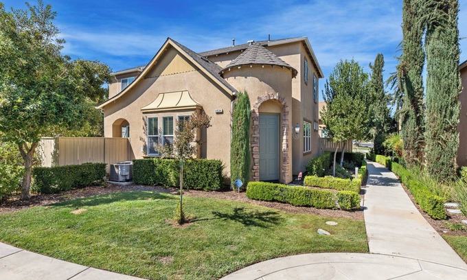 Harlan Ranch Condo | Charming Clovis 3Bd/3Ba Home @ Harlan Ranch w/pool