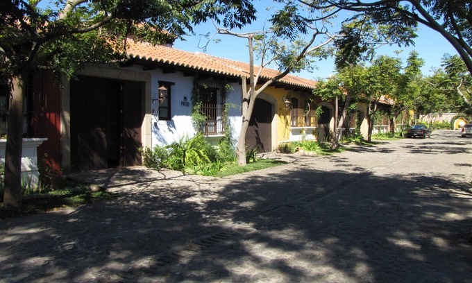 Antigua Guatemala House | Elegant Colonial Retreat with Terrace & Spectacular Views