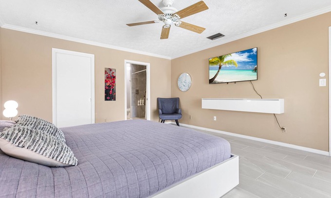 Cypress Lakes Estates House | Cozy Retreat with Heated Pool & Ocean View - Rated 9.4/10