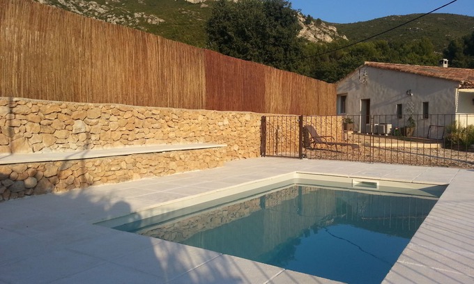 Roquevaire House | Idyllic Cottage with Pool and Ocean Views Near the Hills