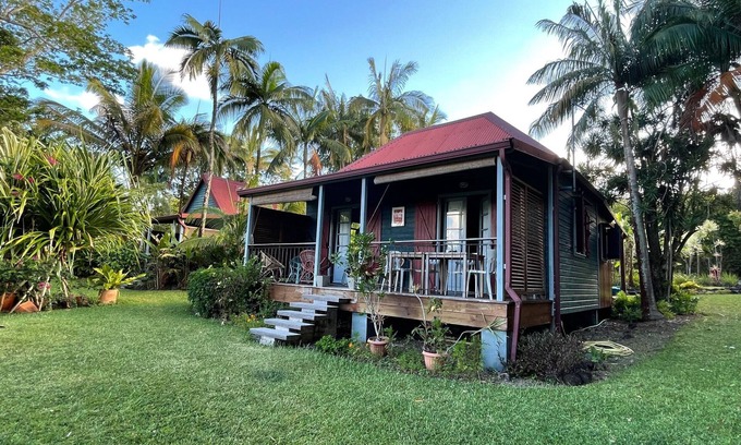 Sainte-Rose Cottage | Charming cottage in Sainte-Rose, Creole garden, Wifi