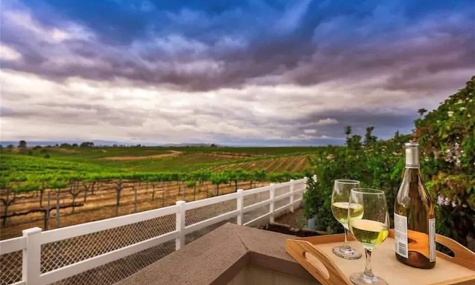 Temecula Cottage | Cozy Cottage Retreat in Scenic Wine Country, Rated 9.8