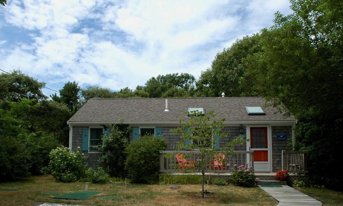 North Eastham Cottage | Cozy Cottage Steps from Beach with Pool and Ocean View
