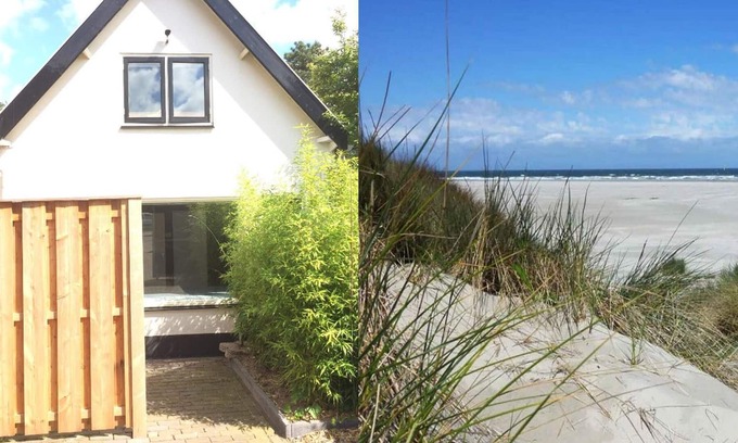 Heiloo House | Charming cottage near beach with private big screen cinema in Heiloo, North Holl