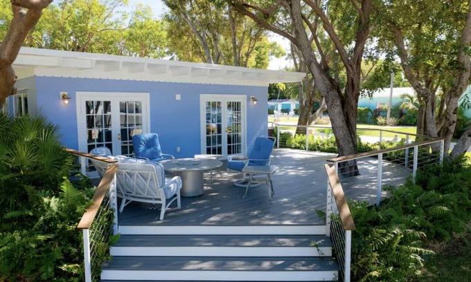 Islamorada Cottage | Idyllic Cottage on Florida Bay with Pool and Oceanfront Access