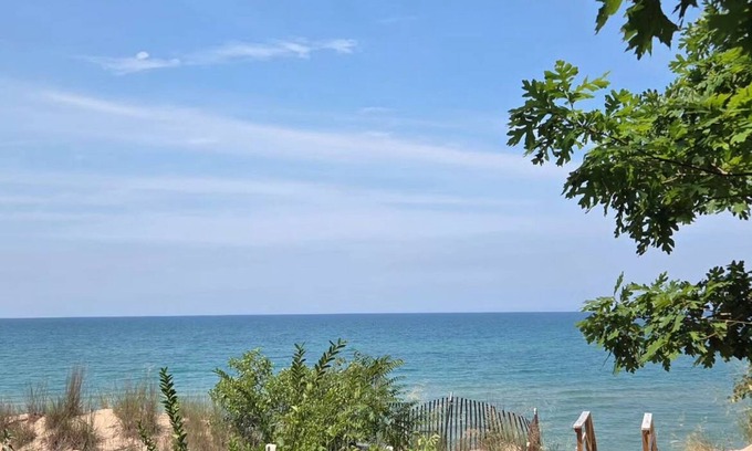 Harbert House | Serene Cottage with Private Beach & Spa, Rated 9.4/10