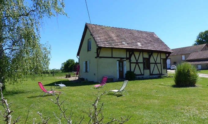 Diou Cottage | Gite Diou: 3 Bedrooms, Pool & Spa - Perfect for Families