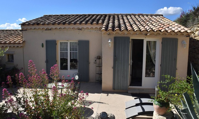Saint-Pierre-de-Vassols House | Charming country house, foothills of the Ventoux, 3 bedrooms, calm and magnificent view