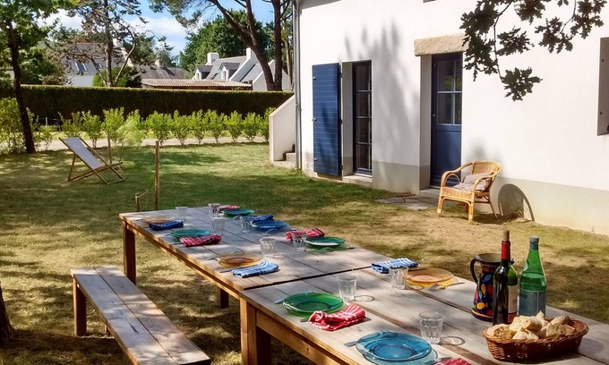 Mesquer House | Idyllic Country House Steps from the Beach with Ocean Views
