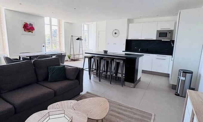 Albigny-sur-Saone Apartment | Charming Duplex in Albigny sur Saône