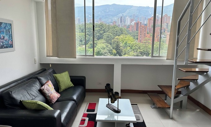 El Castillo Apartment | Family-Friendly 2 Bedroom Duplex With Mall Access